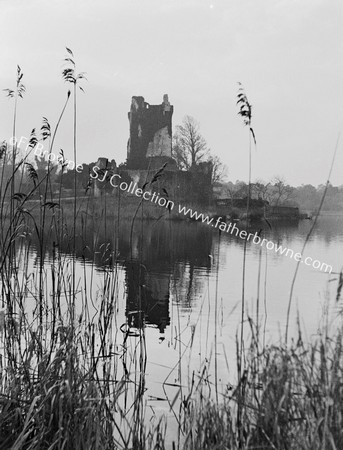 ROSS CASTLE STUDIES WITH REEDS